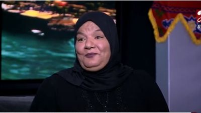 «دلال» مسحراتي المعادي: «5 ساعات بشرب ينسون عشان صوتي يحلو»