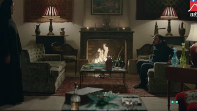 مسلسل لحم غزال الحلقة 12 | وفاء عامر تضبط عمرو عبد الجليل مع فتاة ليل (فيديو)