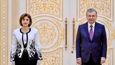 السفيرة أميرة فهمى تقدم أوراق اعتمادها لرئيس أوزبكستان.. وتنقل تحيات «السيسي»