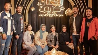 أجواء رومانسية.. لاعب الأهلى وزوجته فى «سهرة رمضانية» (صور)