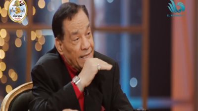 حلمي بكر: «صوت شاهيناز معجبنيش.. ودخولها الفن غلط».. فيديو