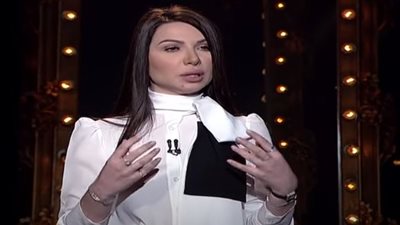 منى عبد الوهاب: «لا أخشى من لقب عانس»
