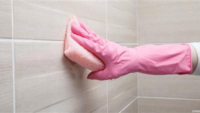 6 طرق سريعة لتنظيف سيراميك المطبخ قبل العيد