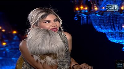 بوسي شلبي لـ شيخ الحارة: «أنت مش أدي».. والأخير ينسحب على الهواء.. فيديو