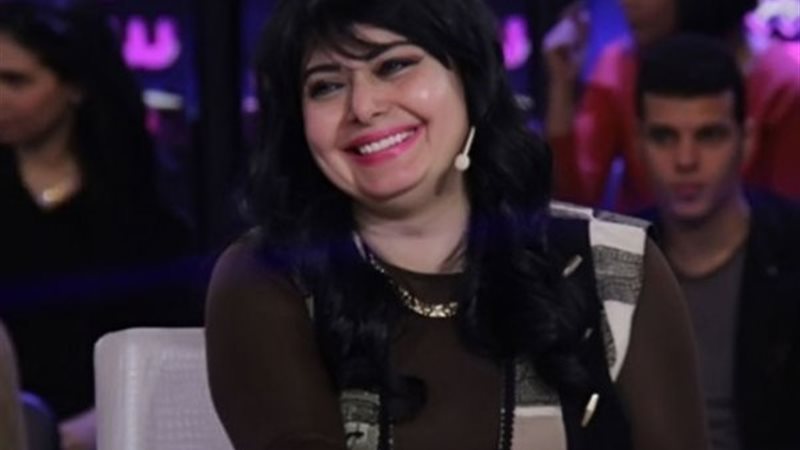 الفنانة والراقصة