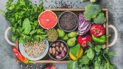 4 أطعمة تمنحك صحة الشباب دائمًا