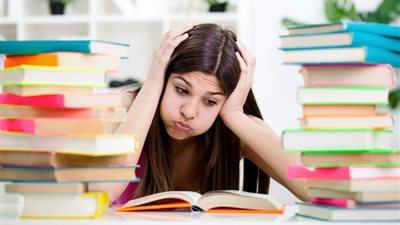 للطالبات.. 5 نصائح لاجتياز فترة امتحانات الجامعة بنجاح