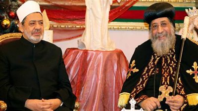 شيخ الأزهر يهنئ البابا تواضروس بعيد القيامة المجيد