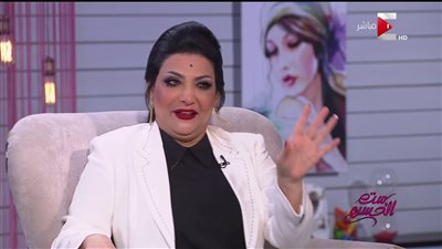 من جاور بدارة يتخن.. بدرية طلبة تكشف عن طقوسها في رمضان | فيديو