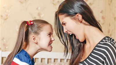 «مخالفة الوعود الأخطر».. 4 محاذير لأولياء الأمور في تعاملهم مع الأبناء