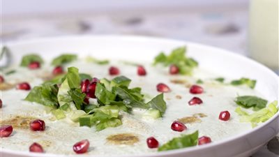 الهريس واللبلابي والمغموس.. أشهر أكلات رمضان في الدول العربية |فيديو