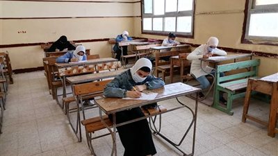 التعليم: امتحانات الشهادتين الاعدادية والثانوية في موعدها والتفاصيل بعد عيد الفطر 