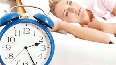 من أجل نوم هادئ.. طرق ضبط الساعة البيولوجية بعد رمضان | فيديو