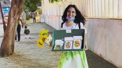 «بوجي وطمطم».. أبطال «مارينا» لـ معايدات المارة 