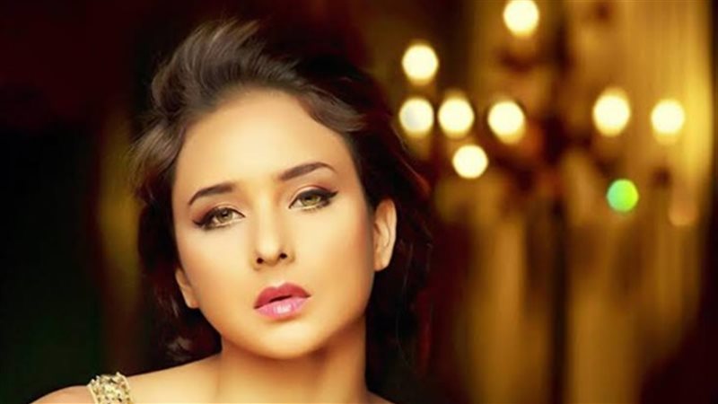 الفنانة نيللي كريم
