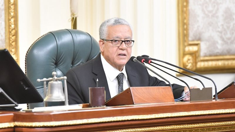 رئيس البرلمان يهنئ
