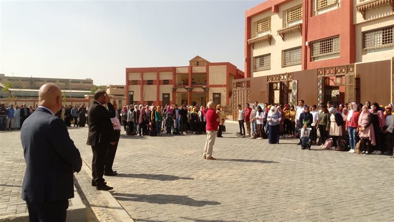 المدرسة الفنية للحلي