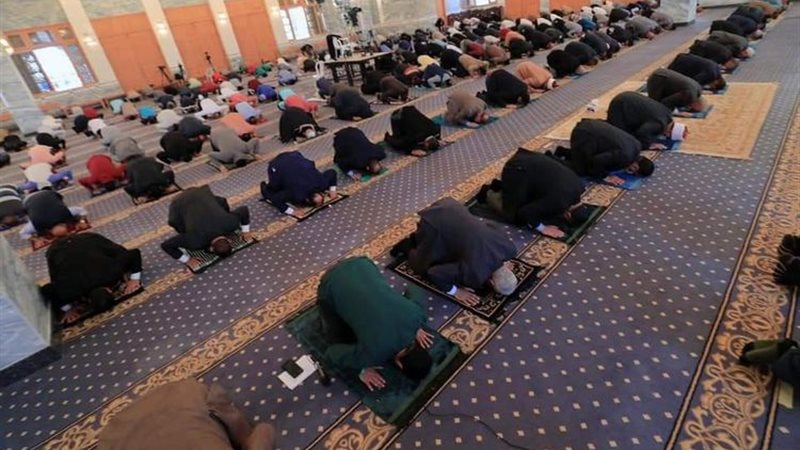 بث مباشر لصلاة العشاء