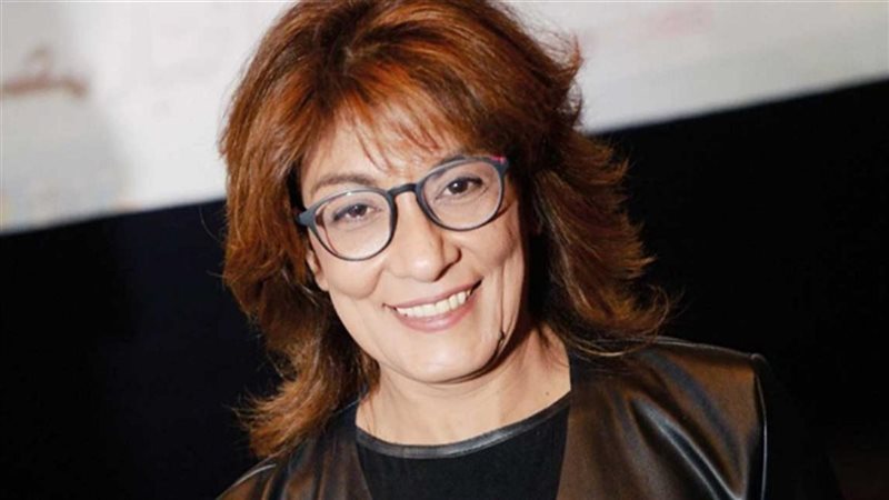 الفنانة سماح أنور