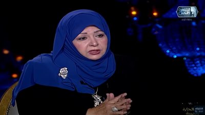 عفاف شعيب عن عدم اعتزالها الفن: «ربنا عايزني كده»| فيديو