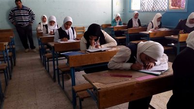 للأمهات.. كل ما تريدين معرفته عن امتحانات الشهادة الإعدادية 