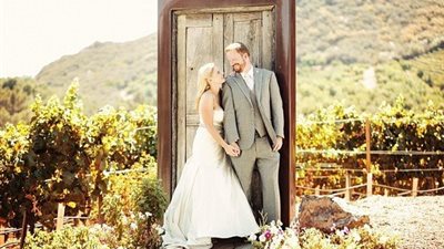 «فوتوسيشن» الفرح.. فتيات: «يهون علشانه الديون.. وعنه منستغناش»