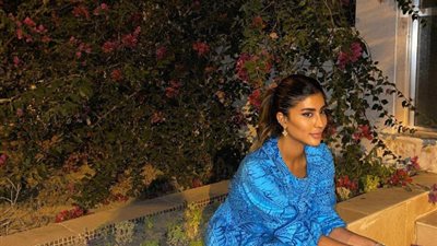 «عبايتك على لون بشرتك».. صيحات العبايات المناسبة لكِ