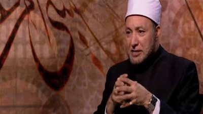 ما حُكم الصيام مع نزول إفرازات بنية؟.. أمين الفتوى يُجيب