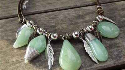 إكسسوارات أنيقة من الأحجار الكريمة.. اعرفي المناسب لـ« برجك»