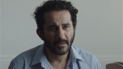 أبوّة وأمان.. أحمد حلمي يُبكي الملايين في «الاختيار 2»