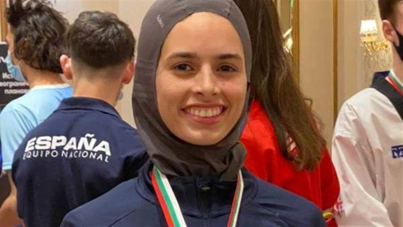 نور حسين لاعبة منتخب