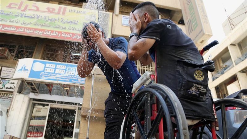 طقس شديد الحرار