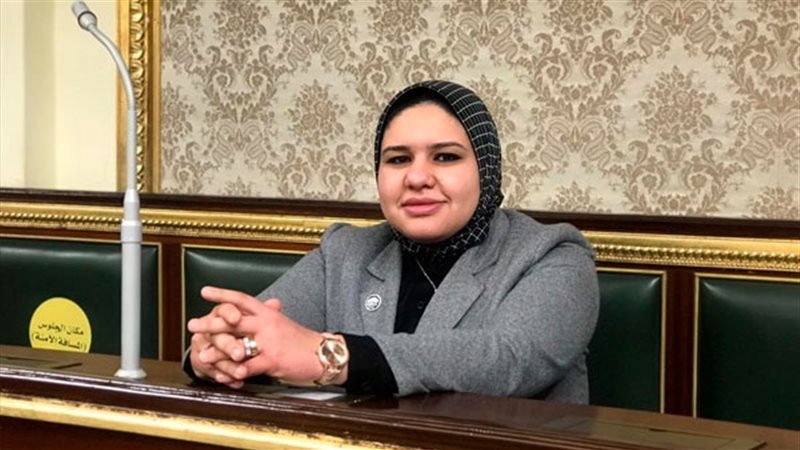 النائبة راوية مختار