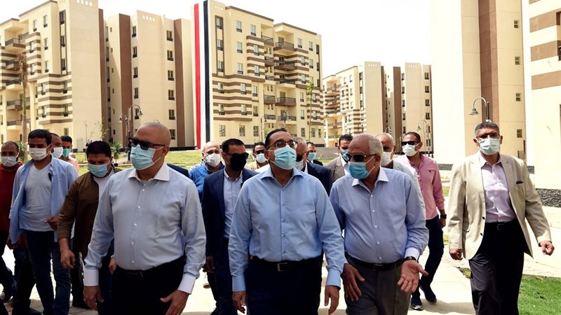 رئيس الوزراء يتفقد