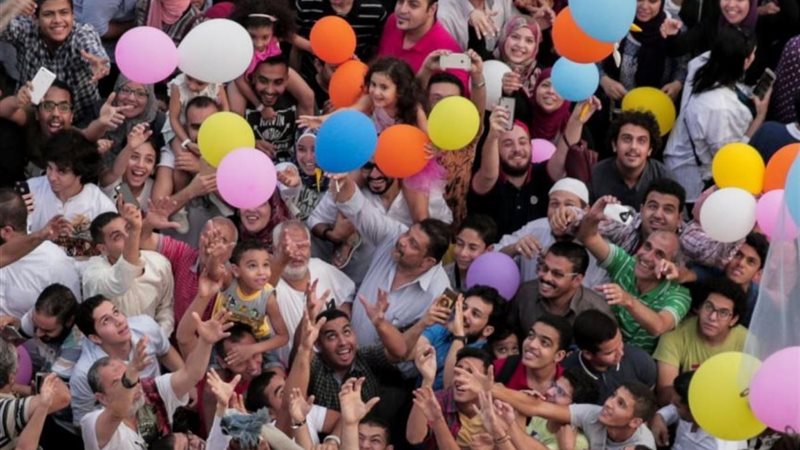 مع اقتراب العيد...