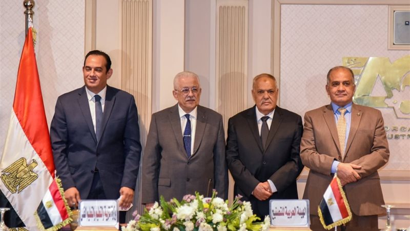 التعليم والعربية