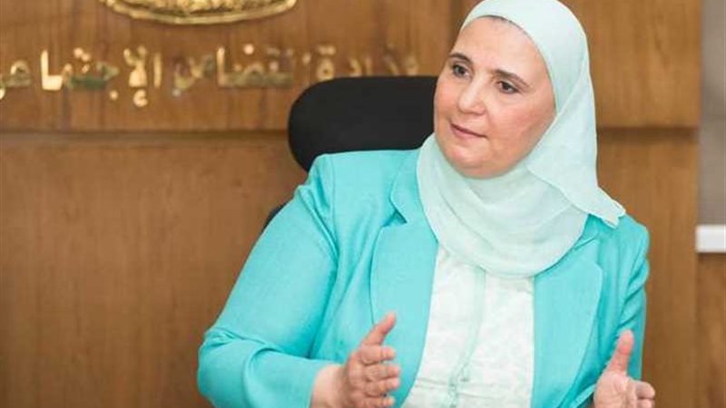 الدكتورة نيفين القباج
