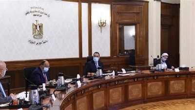 رئيس الوزراء يتابع تسكين أهالي المناطق العشوائية في المشروعات الجديدة