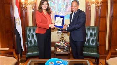 وزيرة الهجرة تلتقي مدير برنامج الغذاء العالمي بالقاهرة