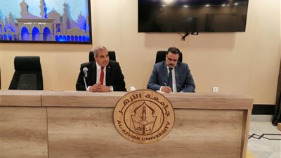 رئيس جامعة الأزهر يترأس اجتماع الإدارة العامة لشئون التعليم والطلاب