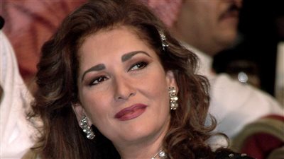 هل تعود آثار الحكيم للتمثيل؟.. الفنانة تُجيب| فيديو