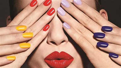 للبنات.. اعرفي الفرق بين «أكريليك الأظافر» و«الجيل بوليش»