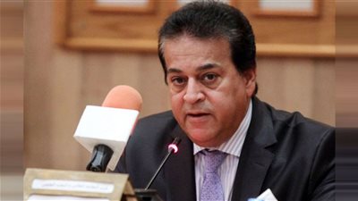 انتصار جديد للمرأة المصرية.. قرارات جمهورية بتعيين 3 قيادات نسائية عمداء بالجامعات