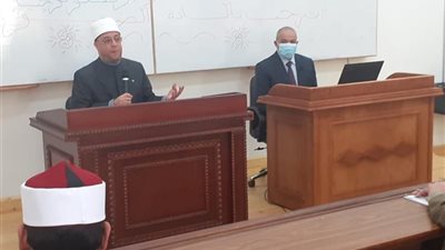 بالأسماء.. تعرفي على موعد انطلاق دورة اللغة العربية لخمسين إماما بالسويس