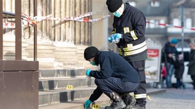 حباتها ذهب.. سرقة مسبحة ملكة إسكتلندا في القرن السادس عشر