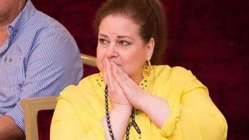 دلال عبد العزيز