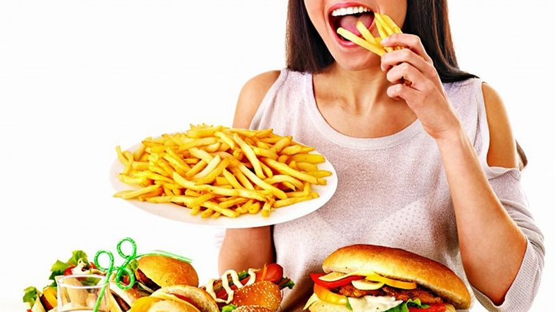 عادات غذائية سيئة