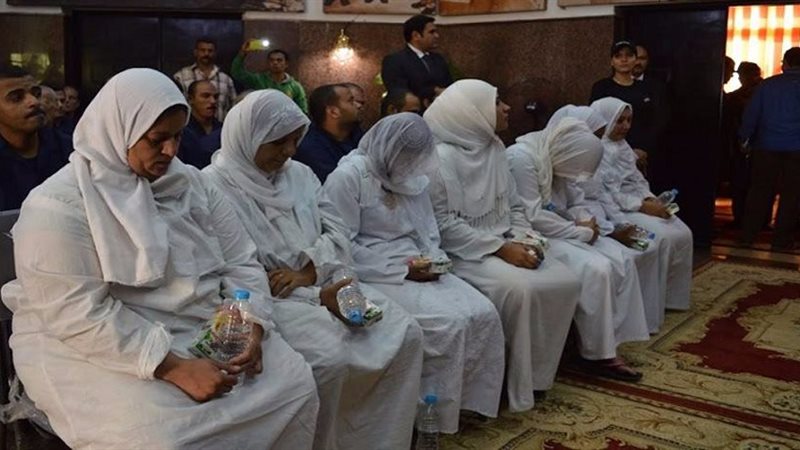الغارمات ضحية عادات