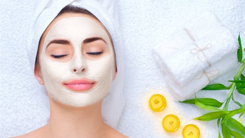 ماسكات طبيعية للعناية