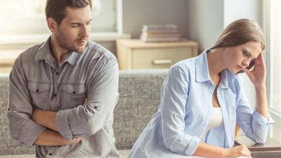 «ما لكِ وما عليكِ».. قانوني يكشف الحقوق المادية للمتزوجات 